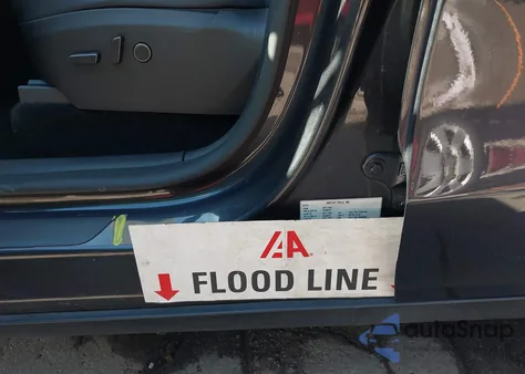 2024 Tesla Model Y Long Range Dual Motor All-Wheel Drive из США, поврежденный, VIN 7SAYGDEE3RF037846